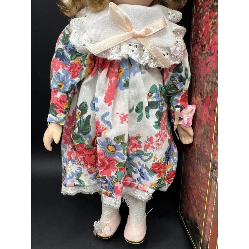 Vintage Wyndham Lane Rebecca Porcelain Doll With Box & COA Never Displayed 90s